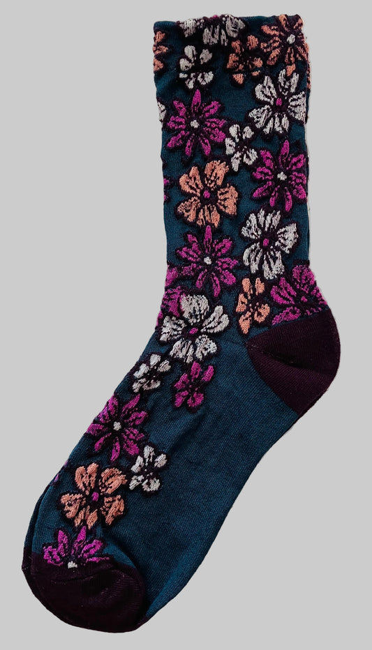 Women's Retro Flower Green Base Cotton Crew Sock