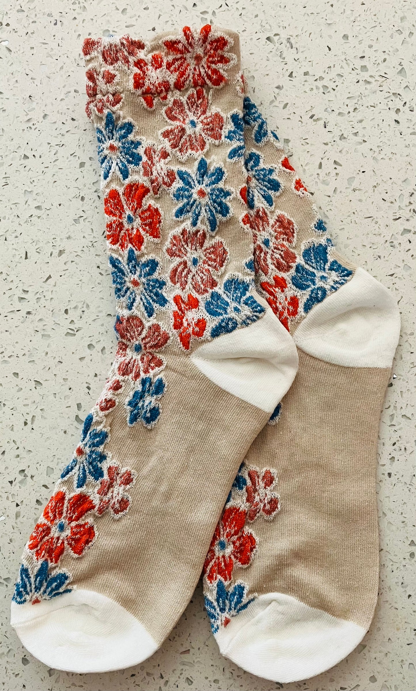 Women's Retro Flower Tan Base Cotton Crew Sock