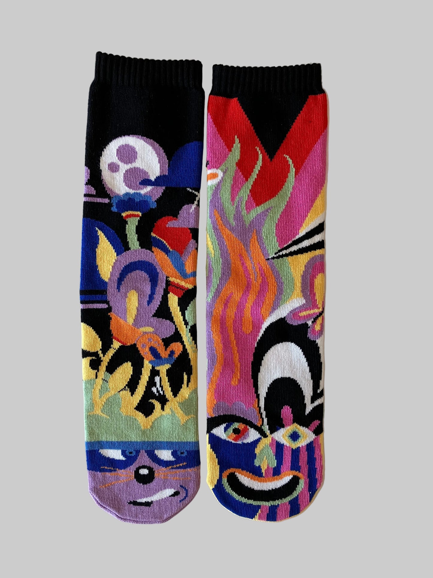 Mismatched Crew Socks – Shy & Outgoing (Small)