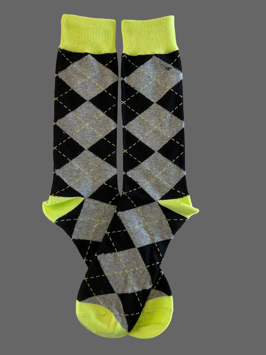 Casual Men's Gray & Black Argyle Style with Highlighter Accent Crew Sock