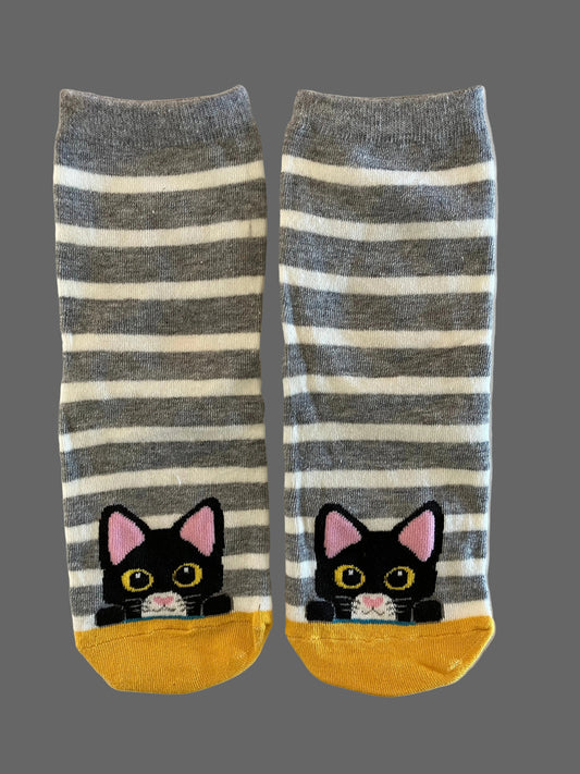 Women's & Kids' Gray & White Striped with Mustard Yellow Accent Peek-a-Boo Kitty Crew Sock
