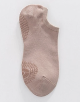 Women's Thin Yoga/Pilates/Dance Socks – Bamboo Fiber Non-Slip Silicone Dots | Light Brown