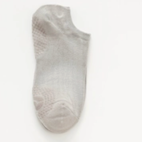 Women's Thin Yoga/Pilates/Dance Socks – Bamboo Fiber Non-Slip Silicone Dots | Light Gray