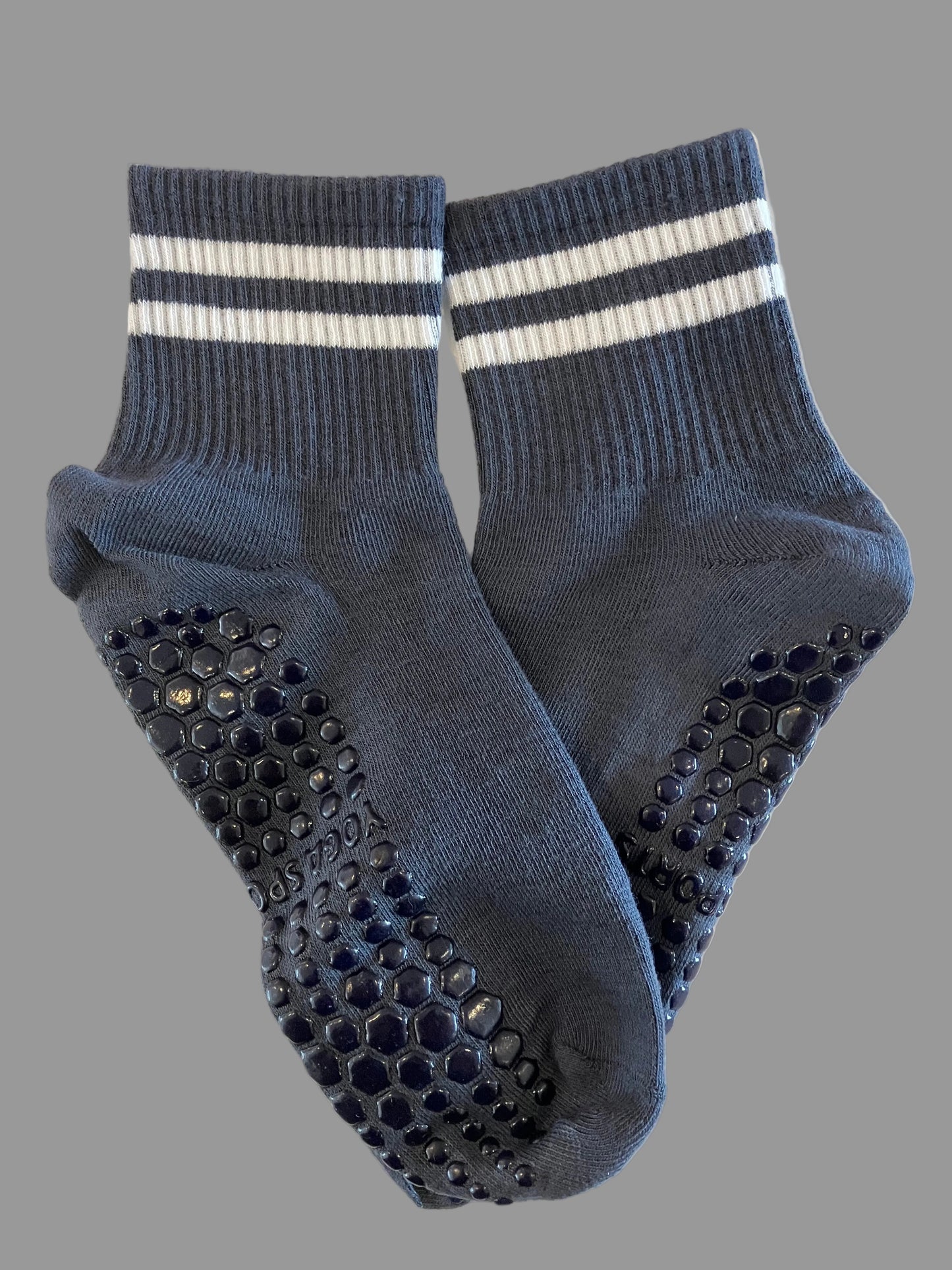 Women's Gray Non-Slip Yoga & Pilates Socks