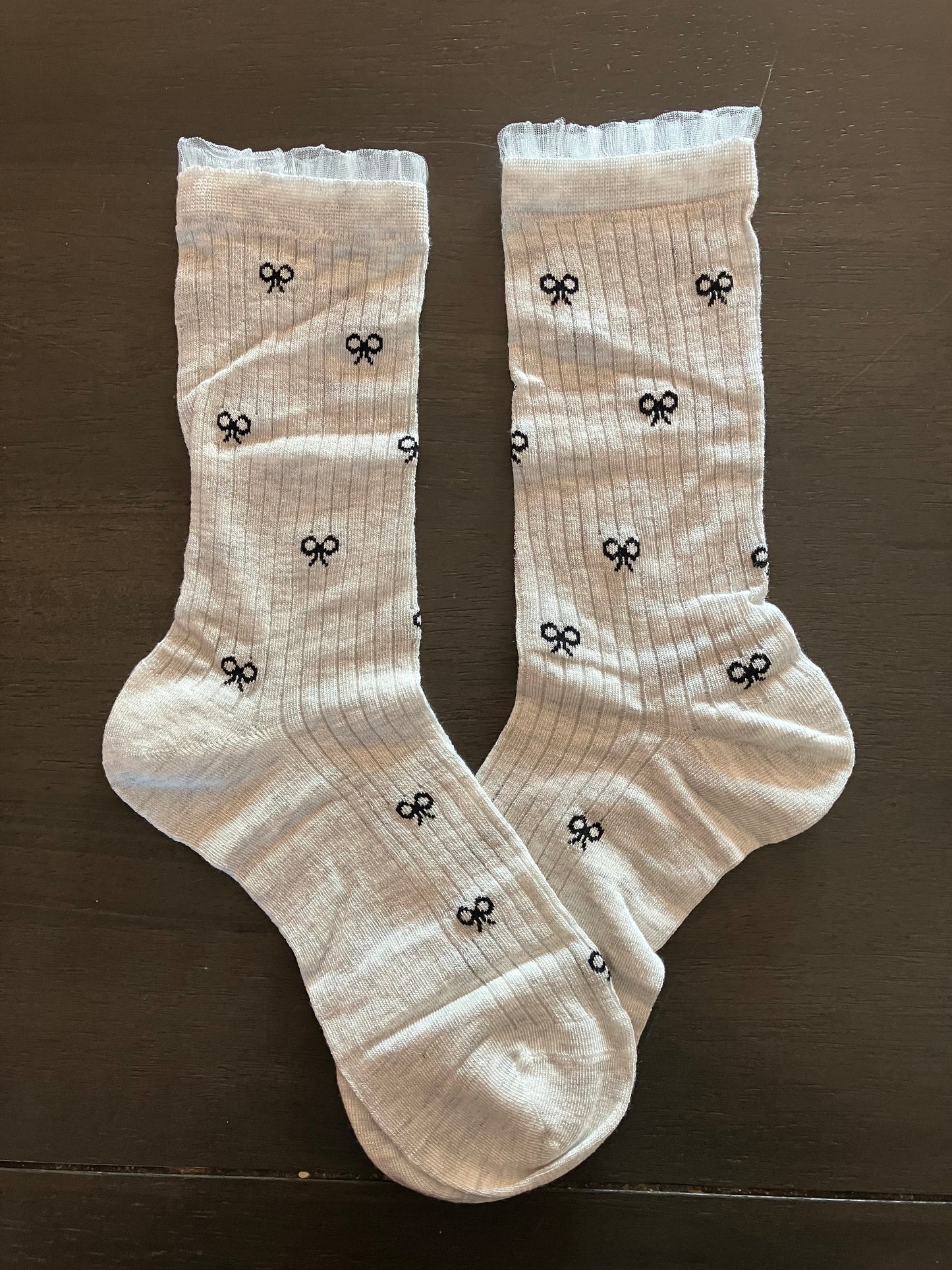 Women's Sheer Crew Socks Bamboo Light Gray w/Black Bows White Trim - One Size